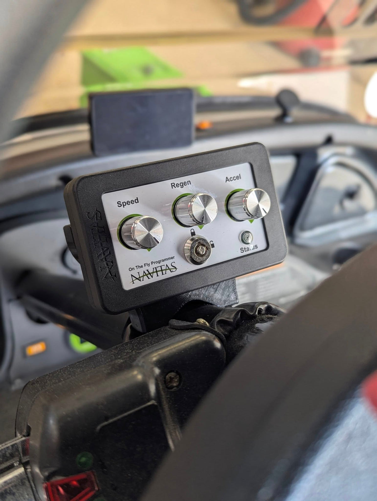 Navitas On The Fly Controller Mount